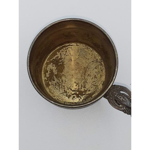 VNTG Child s Cup Community Silver Floral Handle Christening Baby Cup - Picture 5 of 5